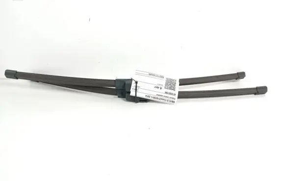 Mercedes-Benz CLS C218 X218 Front wiper blade arm A2128201900
