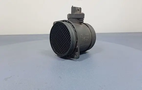 Volvo XC90 Mass air flow meter 8670114