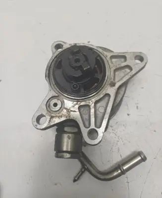 Mazda 6 Vacuum pump SH0118G00