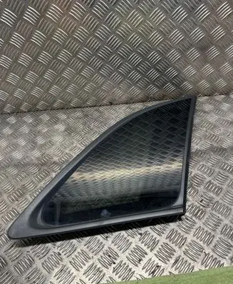 KIA Sorento Rear side window DOT748AS3M35 E000008 43R000399
