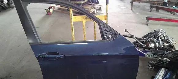 BMW X1 E84 Front door A76