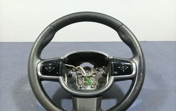Volvo XC90 Steering wheel 31407813