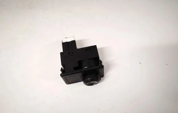 Nissan Almera Tino Wing mirror switch