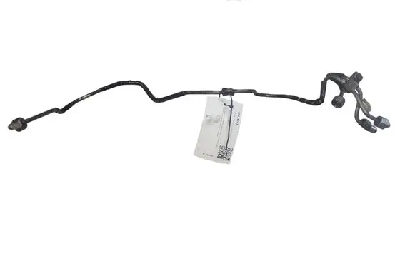 Jaguar XF X250 Fuel injector supply line/pipe 