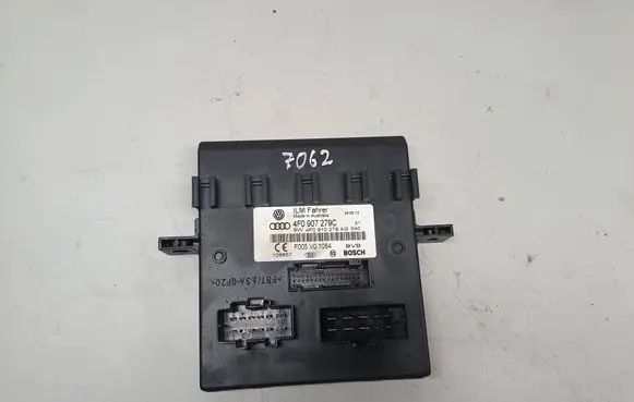 Audi Q7 4L Comfort/convenience module 4F0907279C F005V01084 4F0910279AG