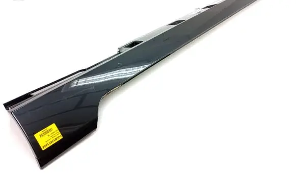 Foot area side trim