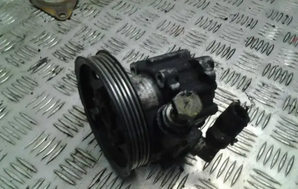 Audi A4 S4 B6 8E 8H Power steering pump 4B0145155T