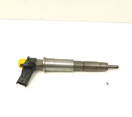 Nissan Qashqai Fuel injector 0445115 954766
