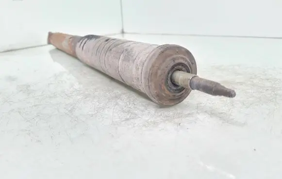 Rear shock absorber/damper