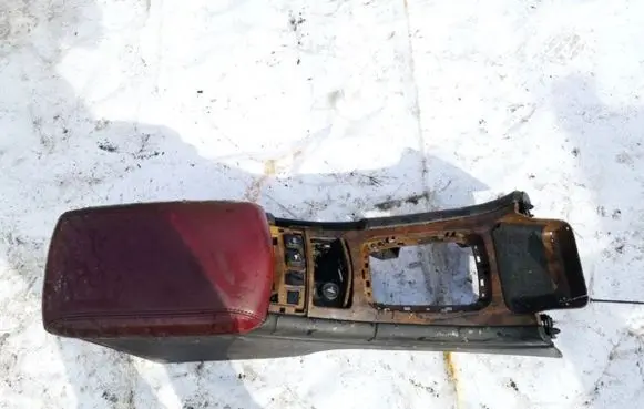 Peugeot 607 Armrest 9629447577