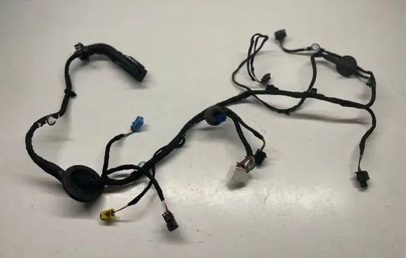 Audi Q8 Front door wiring loom 4M8971029