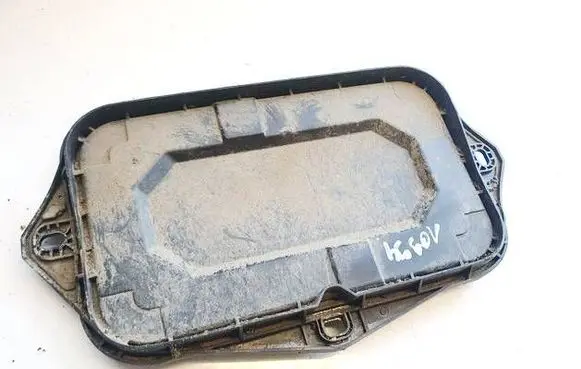 Volkswagen Jetta V Fuse box cover 1K0941369