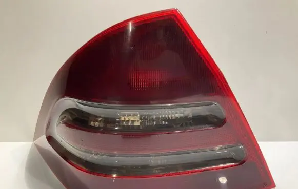 Mercedes-Benz C W203 Rear/tail lights
