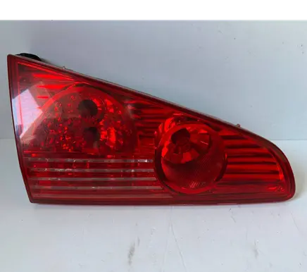 Peugeot 607 Tailgate rear/tail lights 2587G