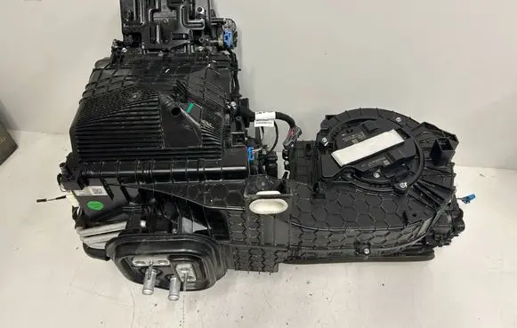 Polestar 4 Interior heater climate box assembly P8893771758