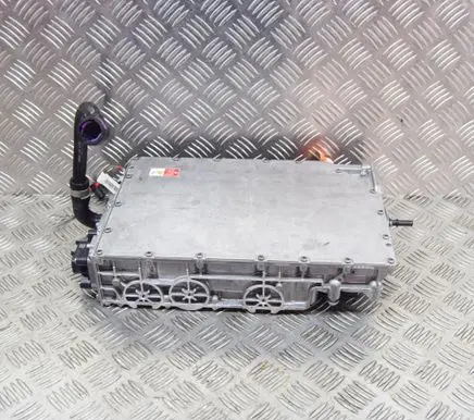 Jaguar I-Pace Voltage converter inverter A2C7710900400 J9D314G138AJ