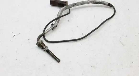 Jeep Cherokee Exhaust gas temperature sensor 05146865AB