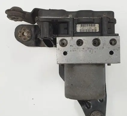 Renault Megane II ABS Pump 8200685699