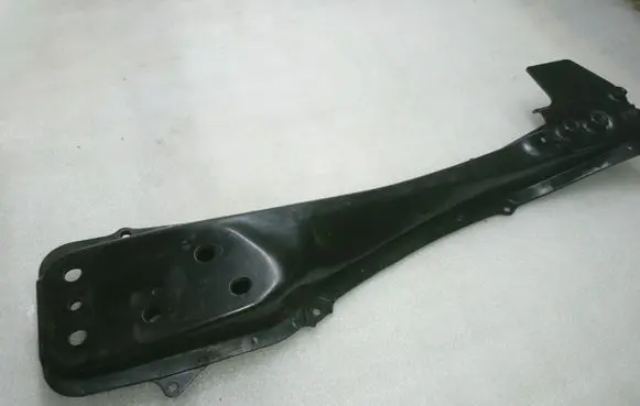 Toyota Avensis T250 Front subframe 5120405031 T033275