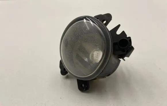 Mercedes-Benz B W245 Front fog light 0305076001