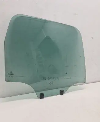 Citroen C3 Picasso Rear door window glass