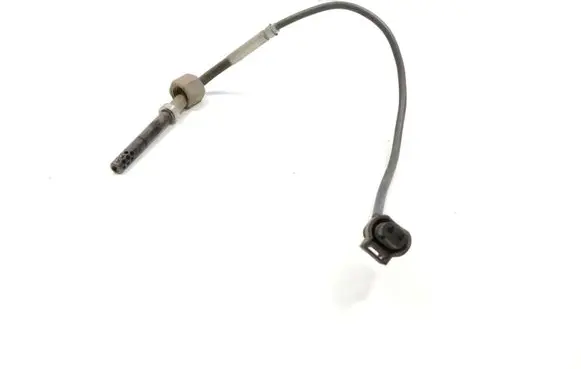 Mercedes-Benz E W211 Exhaust gas temperature sensor A0051539028
