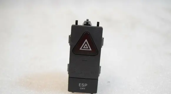 Mercedes-Benz C W204 Hazard light switch 2049051900