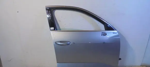 Audi Q3 F3 Front door