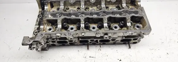 Mercedes-Benz CLA C117 X117 W117 Engine head R651016