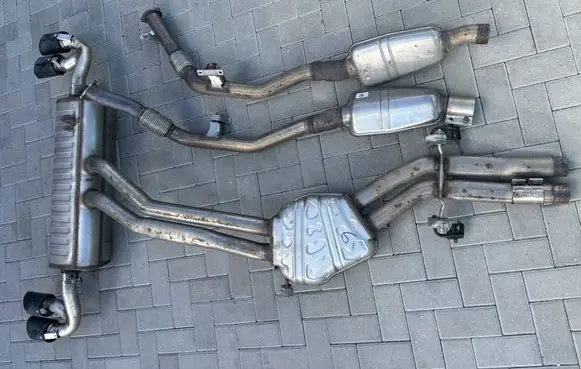 Porsche Cayenne (9Y0 9Y3) Muffler/silencer 9Y0253683AE 4M0253211AG