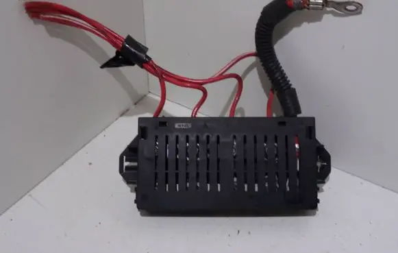 Volvo S60 Fuse box set 24MV05
