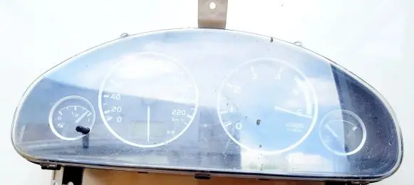 Mitsubishi Space Star Speedometer (instrument cluster) 216745454 21674545-4