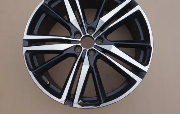 Volvo XC60 R21 alloy rim 31423854 J17KA 21H2ET495