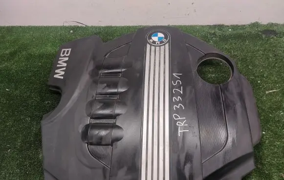 BMW X3 E83 Engine cover (trim) 779741008 1114779741008
