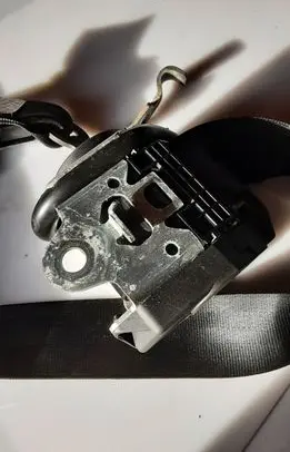 Audi A8 S8 D3 4E Rear seatbelt 4E0857805D