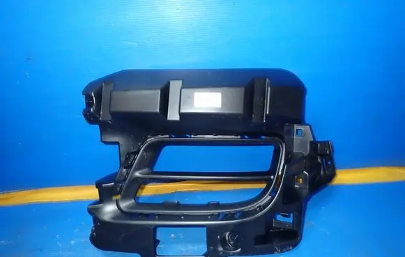 Dodge Durango III Fog light bracket 68307808AA 65551