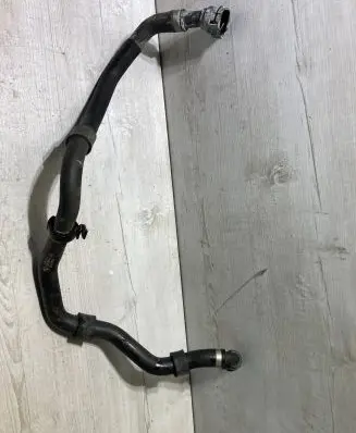 BMW X1 F48 F49 Engine coolant pipe/hose 7645523