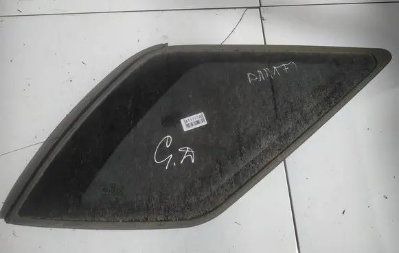 KIA Sorento Rear side window AS3
