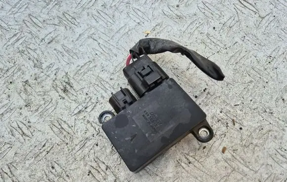 Mazda 3 III Coolant fan relay 4993003440
