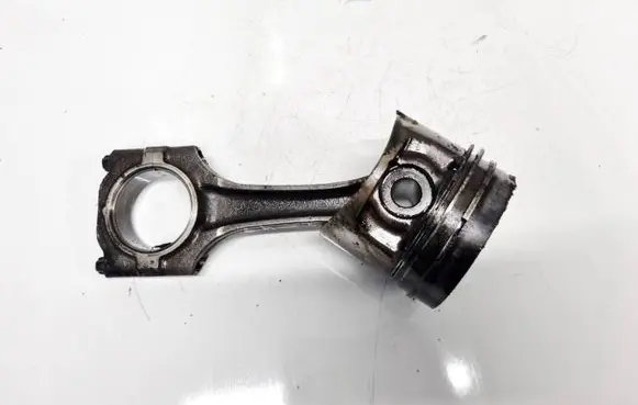 Renault Laguna I Piston with connecting rod