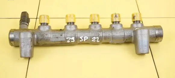 Opel Zafira C Fuel line pipe 55578285 29SP22