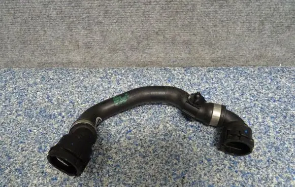 BMW X3 G01 Engine coolant pipe/hose 7535570