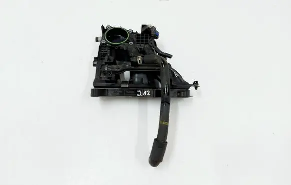 Nissan Qashqai J12 Intake manifold 6RC0A