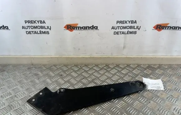 Volkswagen PASSAT B8 Radiator support slam panel bracket 3G0805931