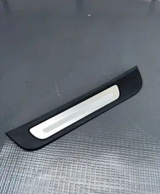 Audi A7 S7 4G Side skirt rear trim 4G8853375