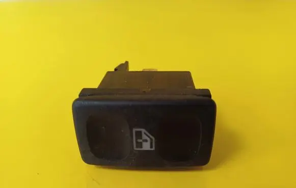 Seat Toledo I (1L) Electric window control switch 1L0959855