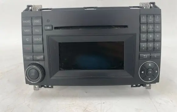 Mercedes-Benz Vito Viano W639 Radio/CD/DVD/GPS head unit A1699008400