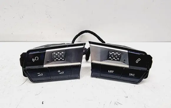 Citroen DS7 Crossback Steering wheel buttons/switches 98185285XU