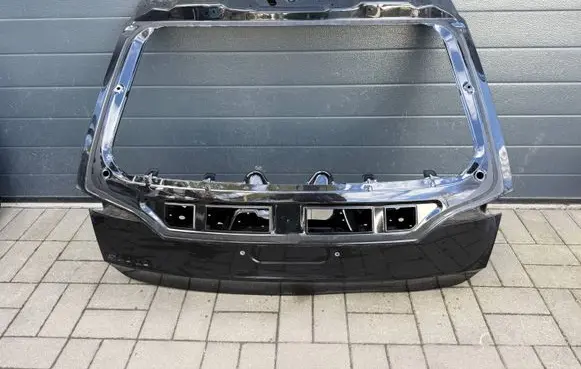 Skoda Scala Truck tailgate 67782759A