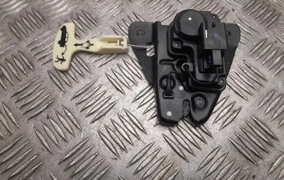 Maserati Ghibli Tailgate/trunk/boot lock/catch/latch 34649217AD